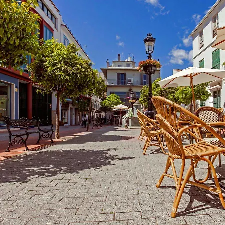 Seaview Flat With Sunny Balcony - Appartamento